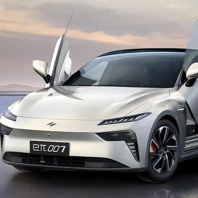 سعر جيد 400 كيلوواط الصمود المألوف دونغفينغ ييباي 007 الطاقة سيارة رياضية الهاتش بك مع 2915 ملم قاعدة عجلات وسرعة قصوى من 180 كيلومتر في الساعة الانترنت