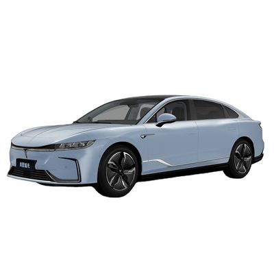 سعر جيد فوياه تشويغوانغ مطاردة الضوء 580 كيلوواط / 730 كم الطاقة السيارة الكهربائية مع 4 أبواب 5 مقاعد هيكل الجسم وقاعدة العجلات 3000 ملم الانترنت