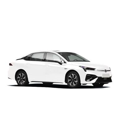 سعر جيد 130km/h سيارة كهربائية نقية GAC AION S EV سيارة مع بطارية طاقة الفوسفات الحديدي الليثيوم وهيكل جسم 4 أبواب 5 مقاعد الانترنت