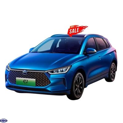 سعر جيد 2023 BYD E2 EV سيارة شحن سريع 0.5 ساعة 80٪ كهربائية نقية مركبة على أربع عجلات لNEDC الانترنت