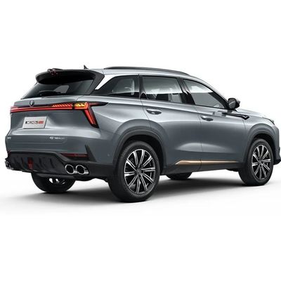 سعر جيد 2023 CHANGAN Car CS75 PLUS أرخص سيارات الدفع الرباعي المدمجة محرك البنزين السرعة القصوى 180 كيلومتر في الساعة 7 سرعة مزدوج المقبض المصنوعة في الصين الانترنت