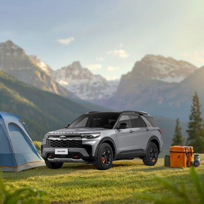 سعر جيد 2.3T البنزين AWD القيادة ومراقبة السرعة فورد تشانجان إكسبلورر 6 مقاعد SUV متوسطة إلى كبيرة مع نظام ترفيه السيارة الانترنت