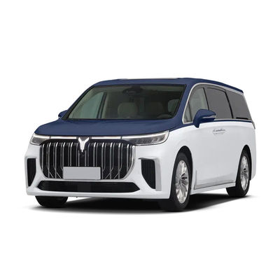 سعر جيد سيارة EV الفاخرة ذات المقاعد MPV Dongfeng Voyah 4WD السيارات الكهربائية للعائلة أو الأعمال سيارة 2023 طراز VOYAH Dreamer 7 مقاعد الانترنت