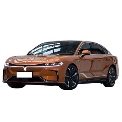 سعر جيد Voyah مطاردة سيارة خفيفة سيارة كهربائية EV السيارات برتقالية الإطارات الأمامية والخلفية مقاس 245/45 R20 Zhuiguang مطاردة 580km معيار الانترنت