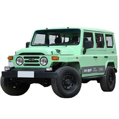 سعر جيد 2023 القيادة الكهربائية 4x4 السيارة الأكثر شعبية اليدوية 2.4T SUV مع محرك توربو مصباح الأمام LED مقاعد الجلد سيارة البنزين الانترنت