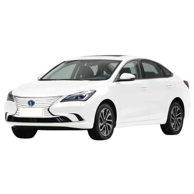 سعر جيد 2023 تشانجان EADO EV460 سيدان سيارة كهربائية معدل التروس الثابت علبة التروس و 400 كم الصمود لسرعة قصوى 145 كم / ساعة الانترنت