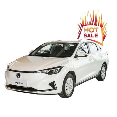 سعر جيد 2023 ChangAn EADO EV460 نوع البطارية بطارية ليثيوم أيون ثالثية معدل التروس الثابت علبة التروس سيارة السيدان الكهربائية الانترنت