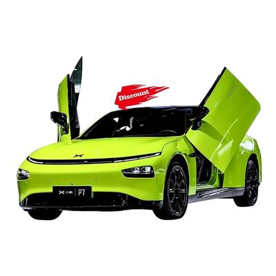 سعر جيد 2024 Xpeng P7 السيارة الكهربائية السيارات عالية السرعة السيارات الكهربائية 4 عجلات مع الكفاءة 12.5 كيلوواط في الساعة / 100 كم الانترنت