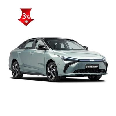 سعر جيد تجربة المستوى التالي من السيارات الكهربائية مع جيلي جيومتري G6 620 480km CLTC الطاقة الكهربائية النقية النطاق و 150km / h السرعة القصوى الانترنت