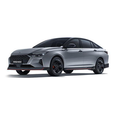 سعر جيد 5 مقعد DONGFENG AEOLUS YIXUAN MAX سيارة كهربائية سيدان اليدوي ضبط مقعد السائق و نظام الفرامل القرص الأمامي و القرص الخلفي الانترنت