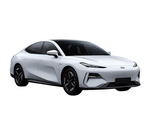 سعر جيد Geely Milky Way E8 الأساسية 4 أبواب 5 مقاعد طاقة سيارة كهربائية YINHE الفضة السيدان الكهربائي النقي الانترنت