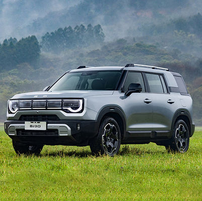 سعر جيد 2024 بكين Bj30 4X4 سيارات الدفع الرباعي الكبيرة 5 أبواب 5 مقاعد مركبة كبيرة سيارات الدفع الرباعي على الطرق الوعرة البنزين السيارات المستعملة مع التعليق الخلفي متعدد الروابط الانترنت