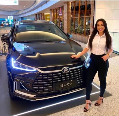 سعر جيد سيارة الطاقة Byd Tang 2023 السيارة 7 مقعد 730 كيلومتراً طويلاً الكهربائية EV السيارة انعطف يساراً الانترنت
