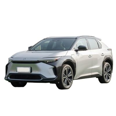 سعر جيد سيارة تويوتا BZ4X 615KM الكهربائية SUV تعمل بالكهرباء الليثيومية الثالثة وأبعاد 4690 * 1860 * 1650 لعام 2024 الانترنت